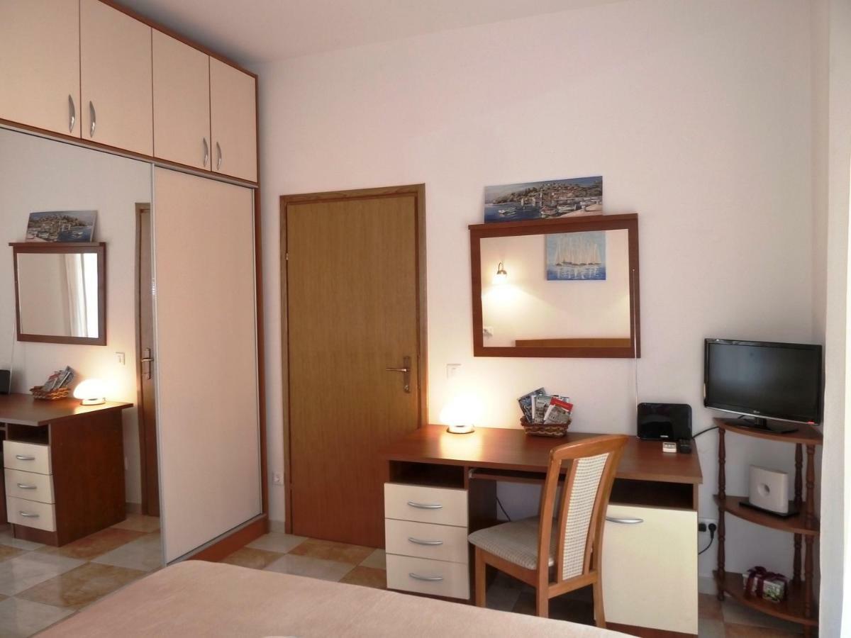 Nice Apartment & Room In Cavtat Ngoại thất bức ảnh